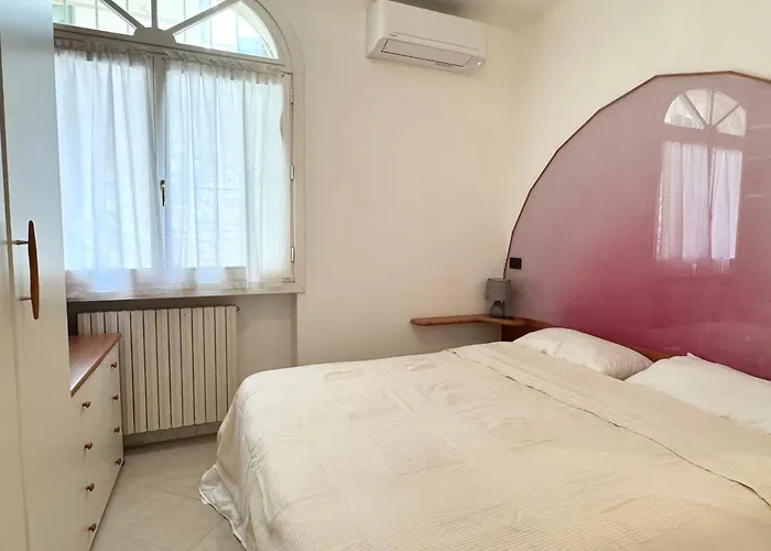 La Al Mare Apartment *