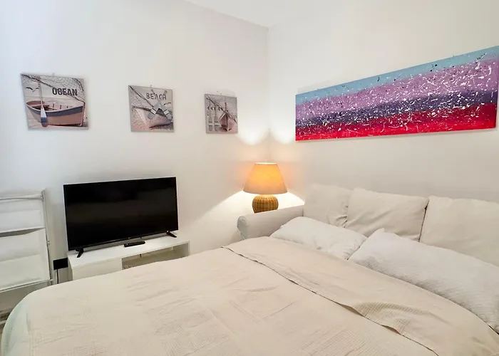 La Al Mare Apartment *